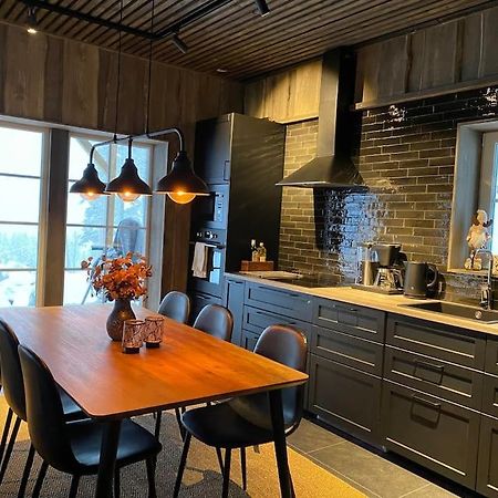 Modern Stuga Med Ski Lodge Kaensla Järvsö Exteriér fotografie