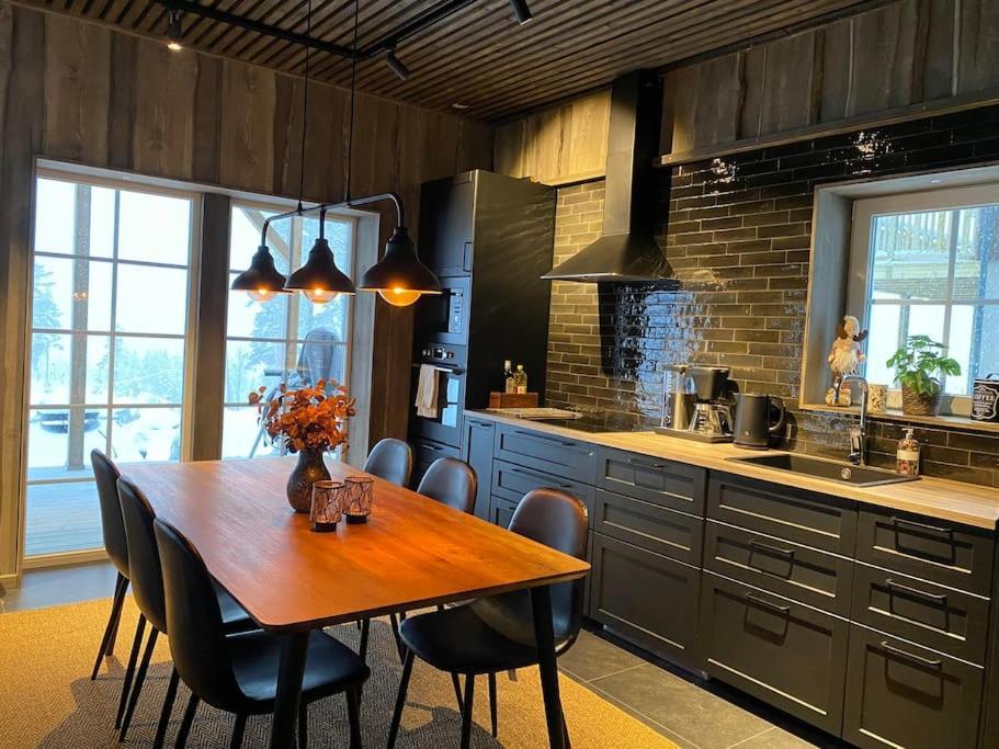 Modern Stuga Med Ski Lodge Kaensla Järvsö Exteriér fotografie