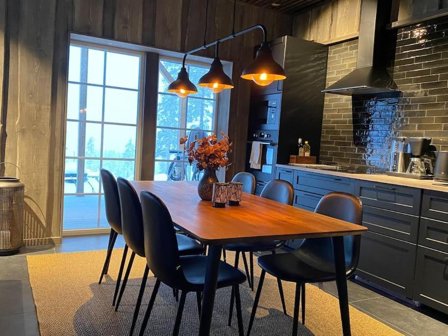 Modern Stuga Med Ski Lodge Kaensla Järvsö Exteriér fotografie